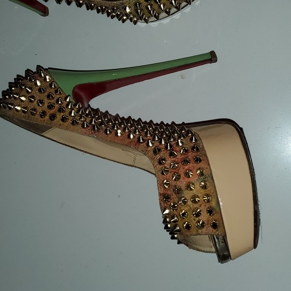 Christian Louboutin Metallic Spike Lady Peep 38.5/ US 8 Cork Multicolor - Picture 11 of 13